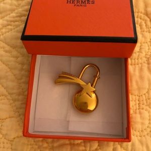 Hermes 1999 Goldtone Dans Les Etoiles Cadena charm